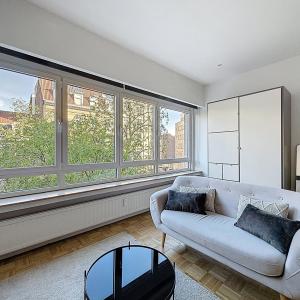 Lepoutre / Pl. Brugmann : Beau studio meublé