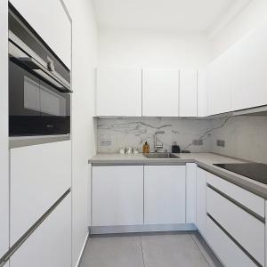 Lepoutre / Pl. Brugmann : Beau studio meublé