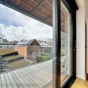 Louise, jardin du Roi, spacieux appartement de 205 m2