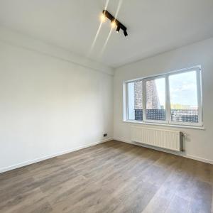 Blv Lambermont - Appartement 1 chambre rénové + terrasse