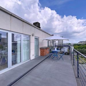 Congrès : Superbe studio meublé avec terrasses