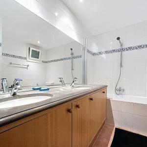 Louise, jardin du Roi, spacieux appartement de 205 m2