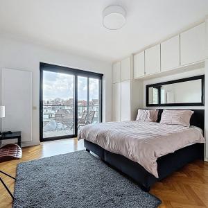 Louise, jardin du Roi, spacieux appartement de 205 m2