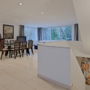 Châtelain: Belle arrière maison 3 chambres, cour et terrasse