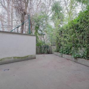 Châtelain: Belle arrière maison 3 chambres, cour et terrasse