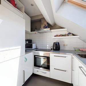 Montjoie / Bois de la Cambre : Beau duplex rénové et meublé