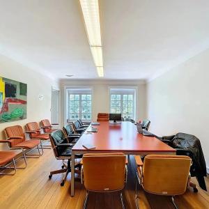 Quartier Royal : Bel espace de bureau