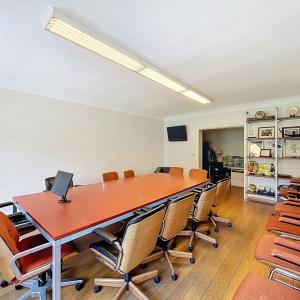 Quartier Royal : Bel espace de bureau