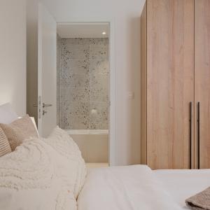 PORTES OUVERTES SAMEDI 25 AVRIL Appartement de ± 114 m², 2ch