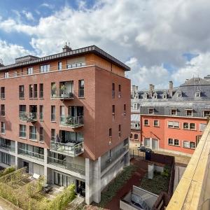 PORTES OUVERTES SAMEDI 25 AVRIL Magnifique appt 2ch., 110m² 