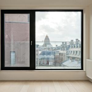 PORTES OUVERTES SAMEDI 25 AVRIL Penthouse neuf ±204m² 3ch.