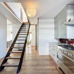 Quartier Européen : Duplex meublé 2 chambres avec terrasse