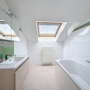 Royale / Congrès : Bel appartement duplex penthouse meublé