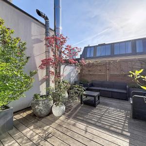 Royale / Congrès : Bel appartement duplex penthouse meublé