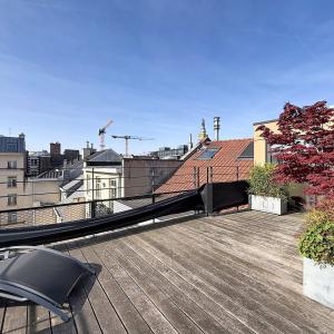 Royale / Congrès : Bel appartement duplex penthouse meublé