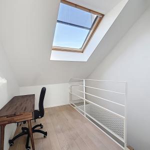 Royale / Congrès : Bel appartement duplex penthouse meublé