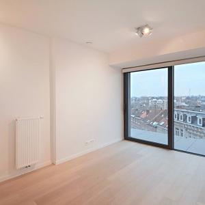 Louise 430/Corbiau : Sublime appartement + terrasse 