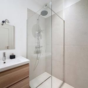 Place Brugmann : Bel appartement 2 chambres + bureau