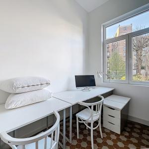 Place Brugmann : Bel appartement 2 chambres + bureau