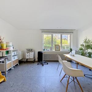 Legrand / Bascule : Magnifique espaces bureaux 