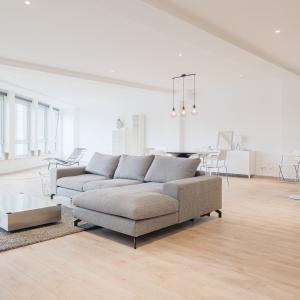 Pl. Madou - Magnifique loft 2ch de ± 170 m² bruts.