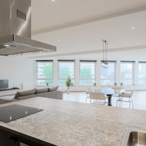 Pl. Madou - Magnifique loft 2ch de ± 170 m² bruts.