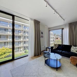 Montgomery/Cinquantenaire: Somptueux appartement meublé neuf