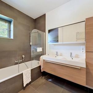 Montgomery/Cinquantenaire: Somptueux appartement meublé neuf