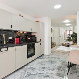 Quartier européen – Cinquantenaire : Bureau de ± 67 m²