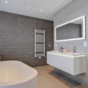 Boulevard de Waterloo : Superbe Penthouse avec vue 