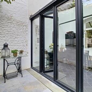 Floréal : Magnifique maison de Maître 4 chambres + jardin