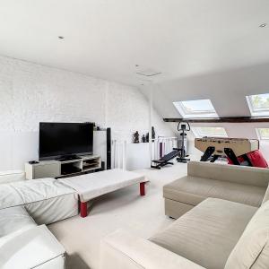 Floréal : Magnifique maison de Maître 4 chambres + jardin