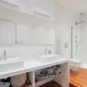 Place Brugmann : bel appartement rénové 4 chambres