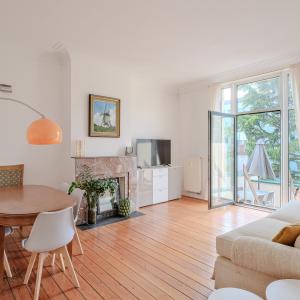 Place Luxembourg: magnifique appartement terrasse S/O 12 m²