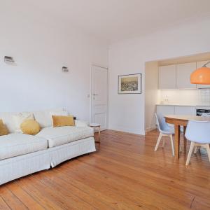 Place Luxembourg: magnifique appartement terrasse S/O 12 m²