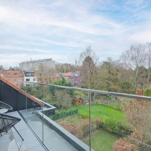 Saint Job/Lycée Français duplex 141m² 3ch + 3 terrasses