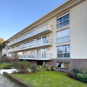 De fré-Wolvendael, penthouse 165m² 3 ch + 8 terrasses 