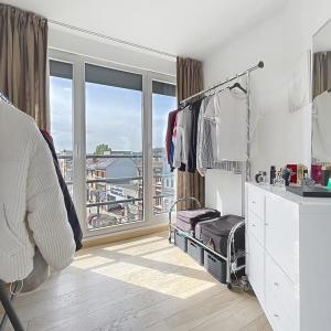 Penthouse ± 85 m² + terrasse ± 20 m² + parking 