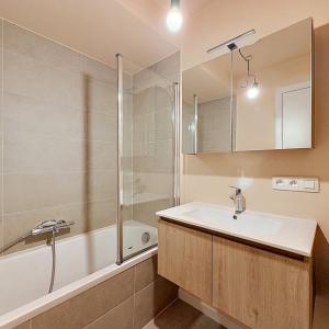 Wolvendael / Azande : RDC avec jardin neuf 3 chambres PEB A-