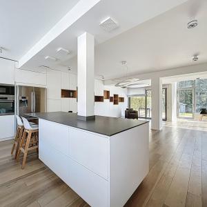 Prince d'Orange / Fond'Roy :  Belle maison moderne 3 façades