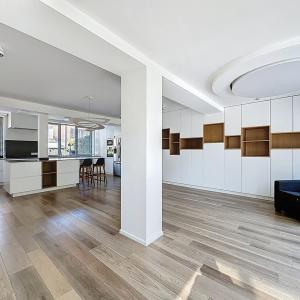 Prince d'Orange / Fond'Roy :  Belle maison moderne 3 façades