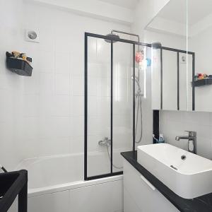 Altitude 100 : Charmant appartement 2 chambres rénové