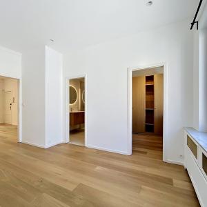 Place Brugmann : Appartement rénové 1chambre + balcon 