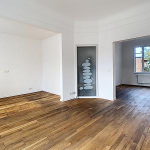 Vanderkindere : Beau flat entièrement rénové