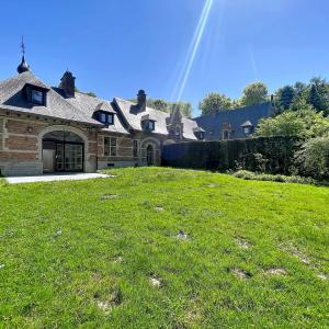 Tervueren : Magnifique maison 4 ch avec jardin et parkings
