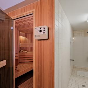 Montgomery: magnifique maison d'architecte, terrasses et sauna