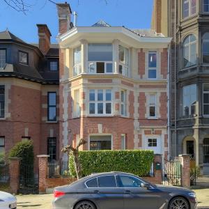 Montgomery: magnifique maison d'architecte, terrasses et sauna