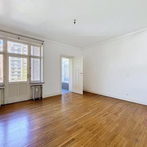 Tenbosch / Vleurgat :  Appartement 2 chambres avec terrasse