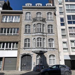 Tenbosch / Vleurgat :  Appartement 2 chambres avec terrasse
