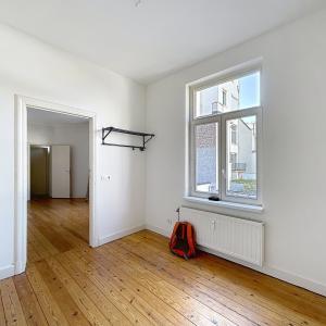 Tenbosch / Vleurgat : Duplex rez-de-chaussée avec jardin